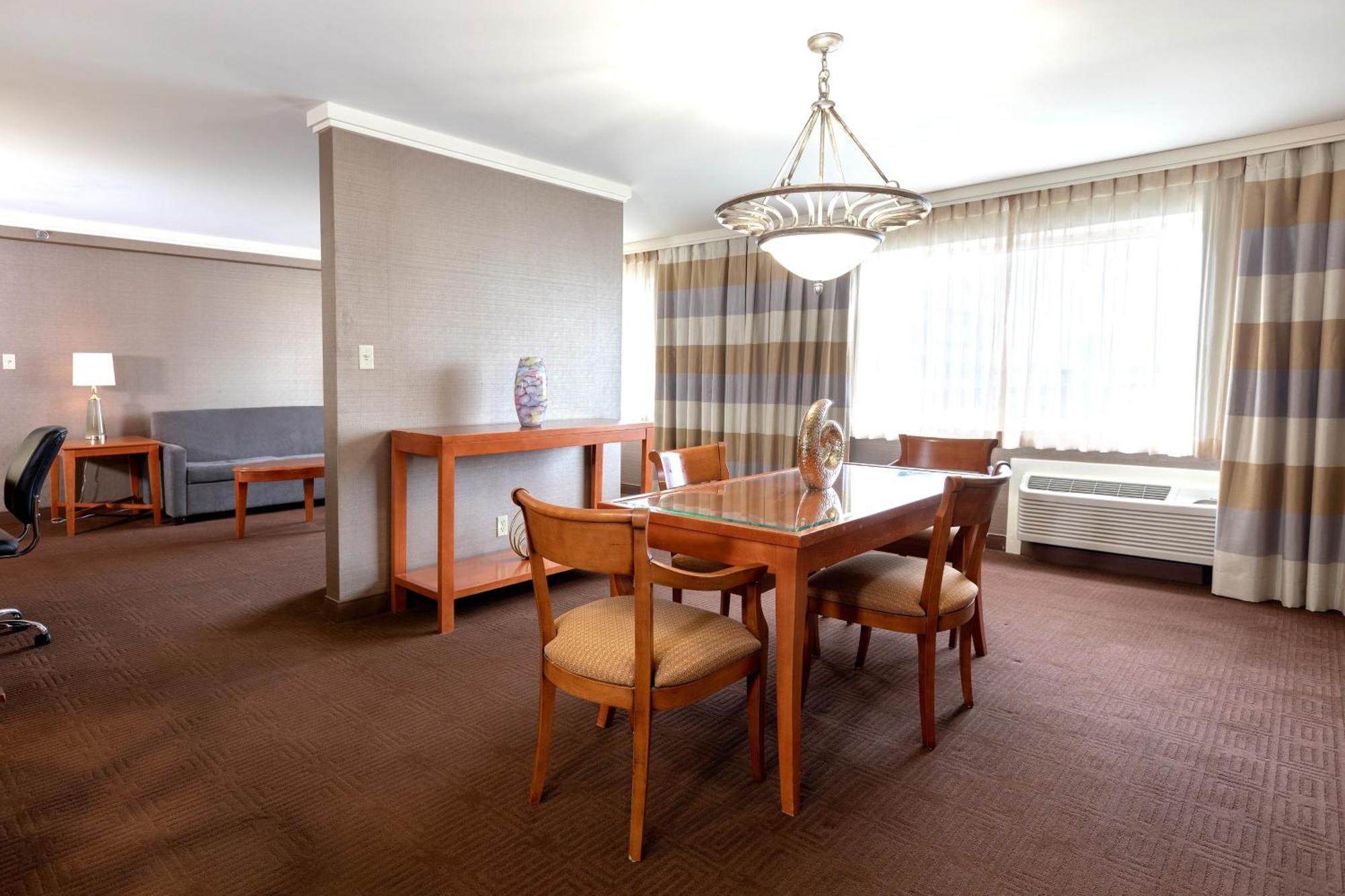 Sheraton Niagarafallen Exteriör bild